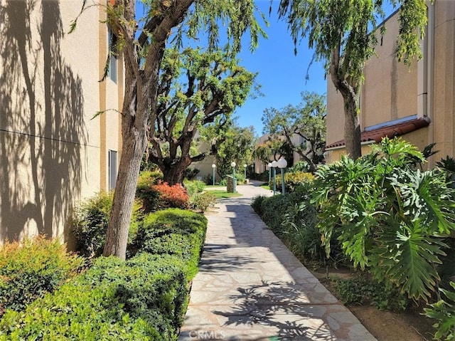 18307 Burbank Blvd Unit 14, Tarzana, CA 91356 - photo 19