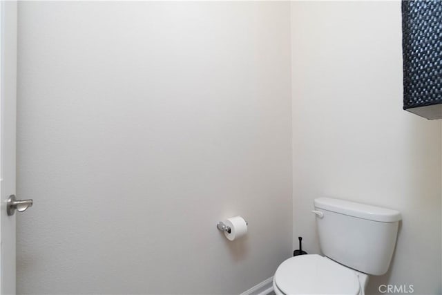 11121 Fourleaf Ct, Corona, CA 92883 - bathroom with toilet
