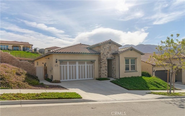 11121 Fourleaf Ct, Corona, CA 92883 - photo 1
