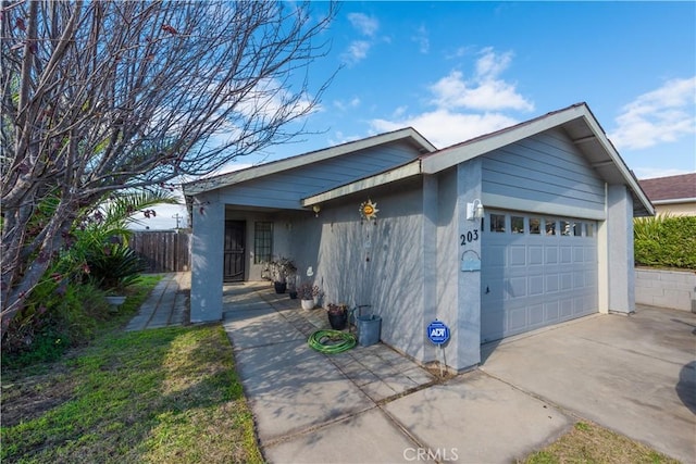 view of front of house with a garage