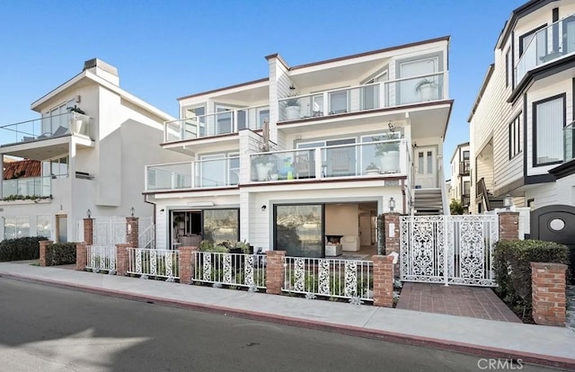 view of townhome / multi-family property