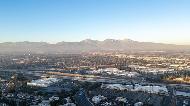 bird's eye view with a mountain view