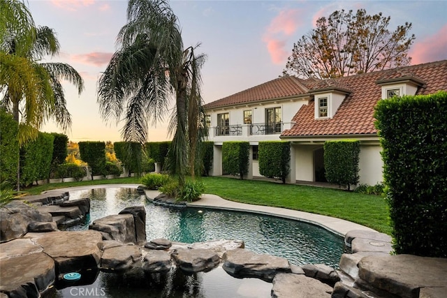3252 Canyon Oaks, Chico, CA 95928 - pool at dusk with a lawn