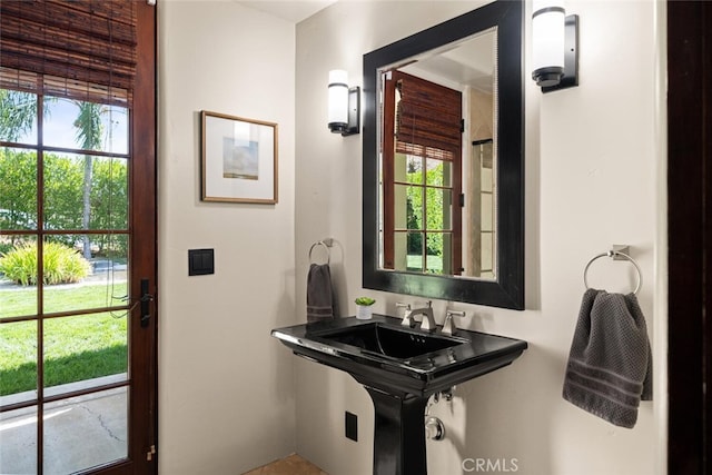 3252 Canyon Oaks, Chico, CA 95928 - bathroom featuring sink