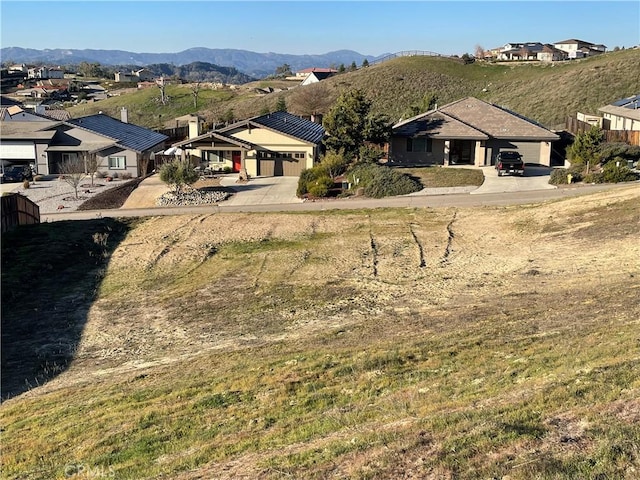 Listing photo 3 for 201 Catalina, Paso Robles CA 93446