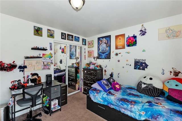 view of carpeted bedroom