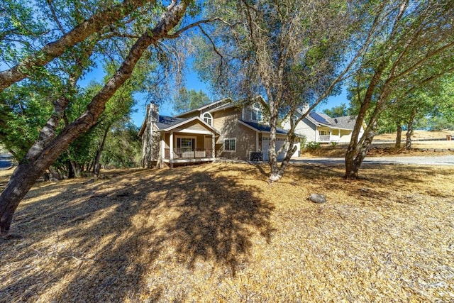 view of front of house featuring covered porch