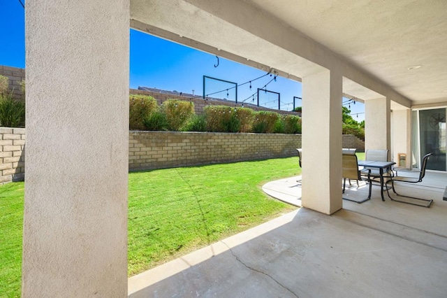 view of yard with a patio area