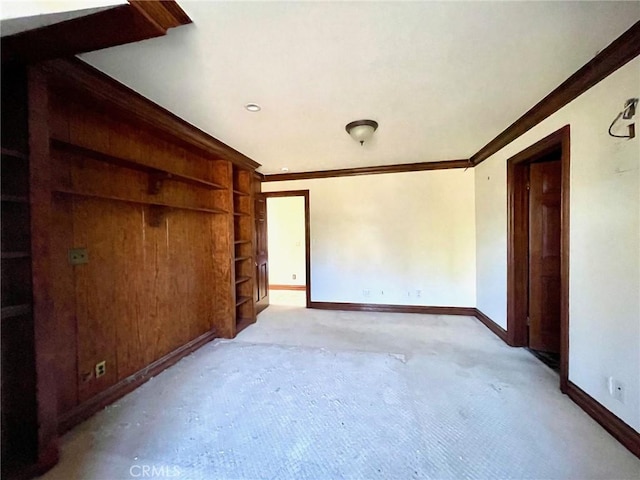 empty room with ornamental molding