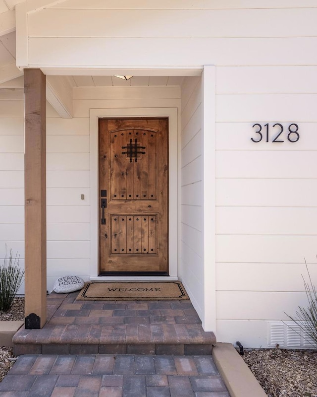 view of entrance to property