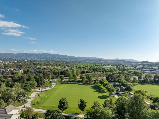 bird's eye view with a mountain view