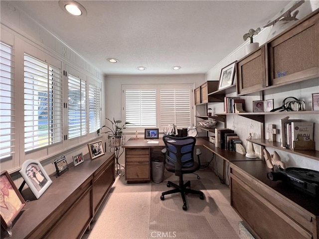 office with light colored carpet