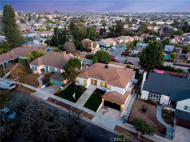 view of aerial view at dusk