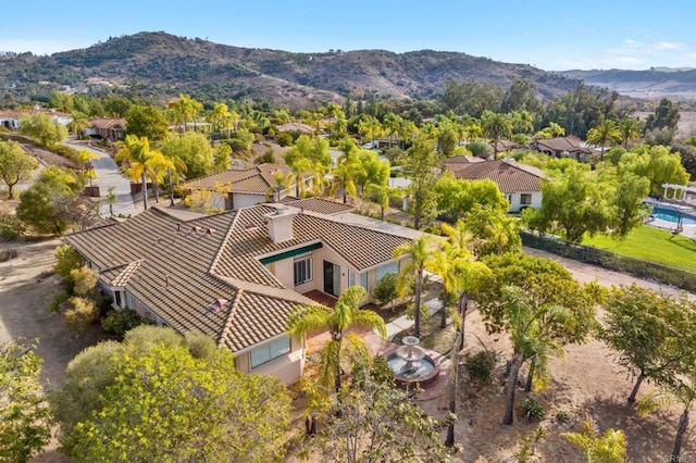 bird's eye view featuring a mountain view