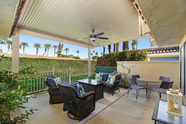 view of patio featuring ceiling fan and outdoor lounge area