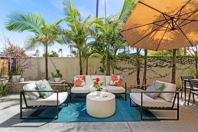 view of patio / terrace featuring an outdoor hangout area