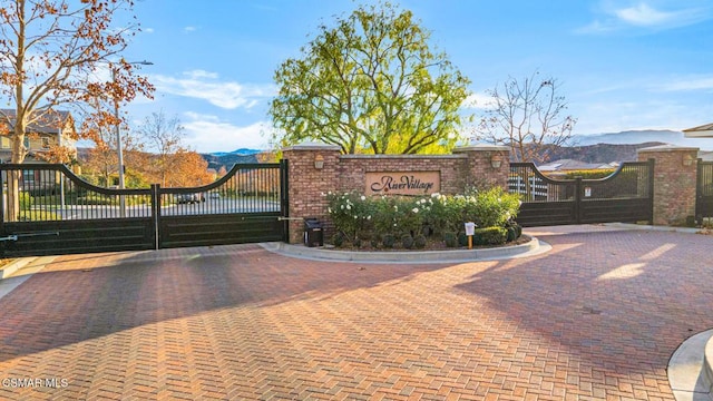 exterior space featuring a mountain view