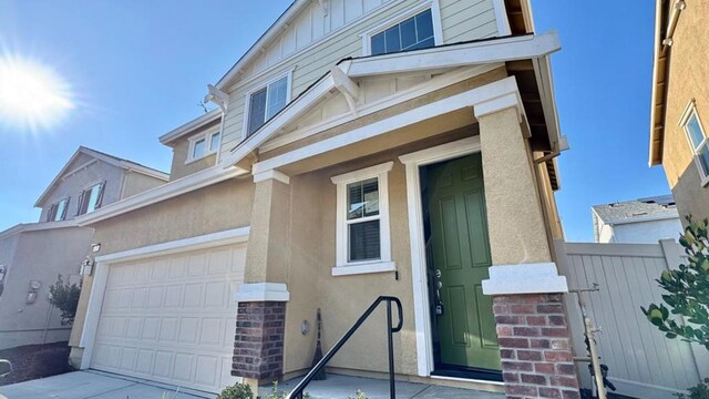 view of front of home featuring a garage