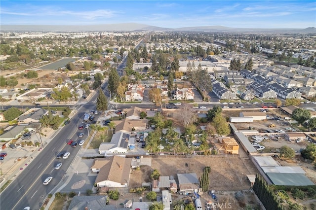 bird's eye view featuring a mountain view