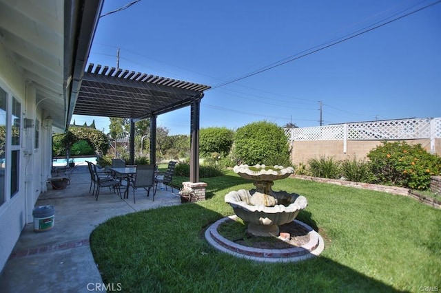 view of yard with a patio area