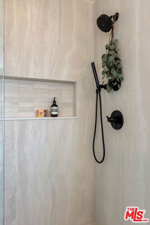 room details with tiled shower