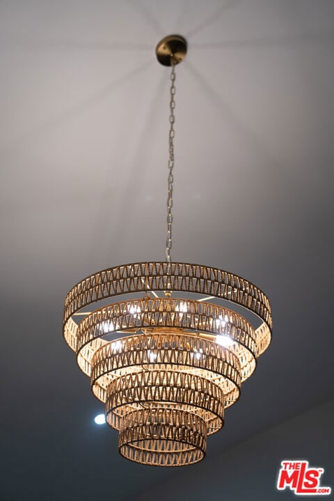 room details with a chandelier