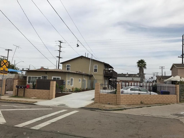 view of front of home