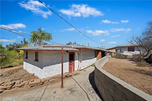 view of front of house