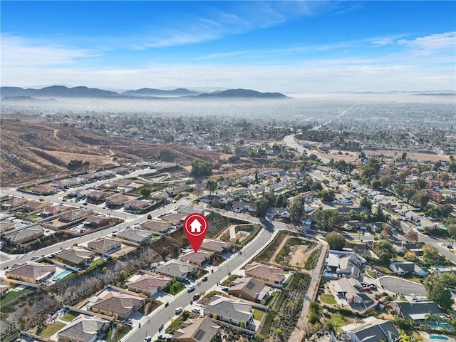 bird's eye view with a mountain view