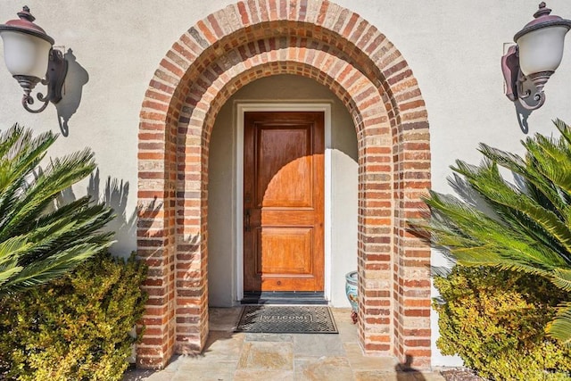 view of doorway to property