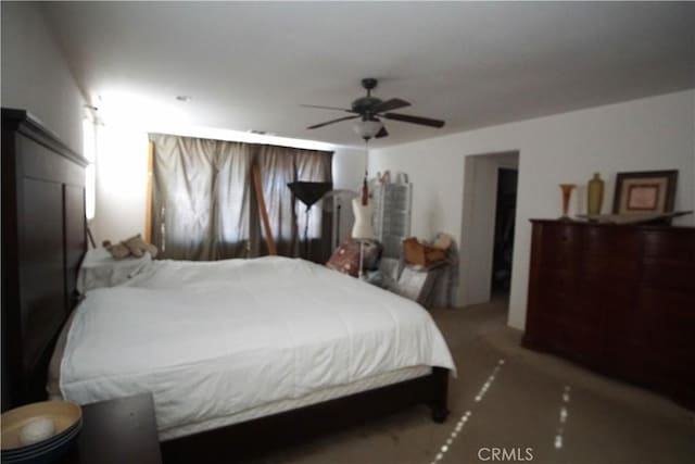 bedroom featuring carpet floors and ceiling fan