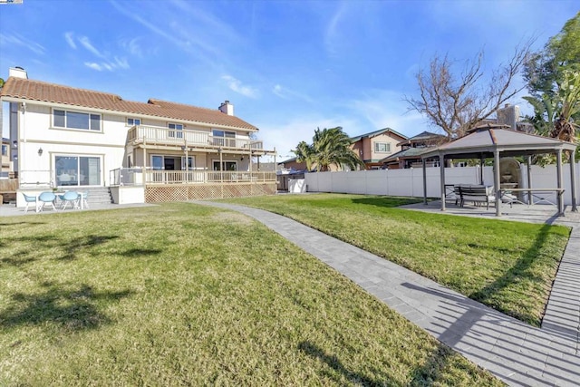 view of yard featuring a gazebo