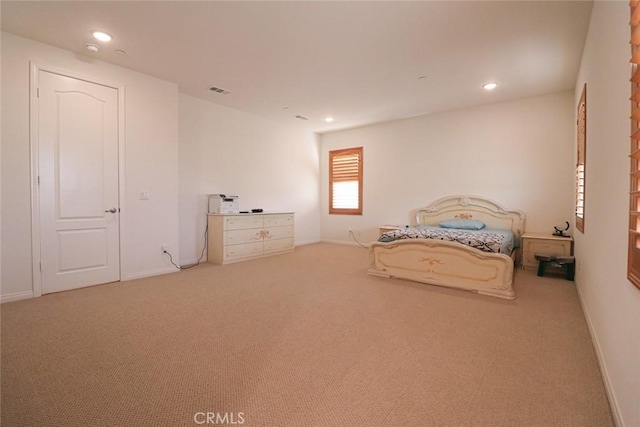 unfurnished bedroom featuring carpet flooring