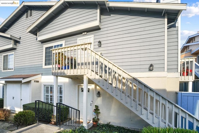 view of entrance to property