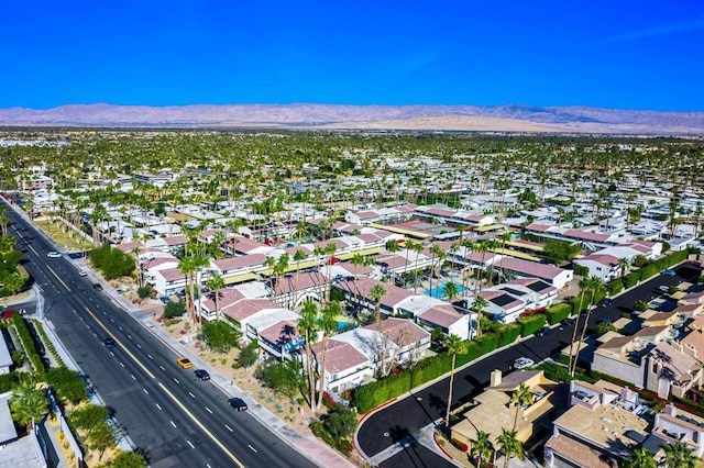 bird's eye view with a mountain view