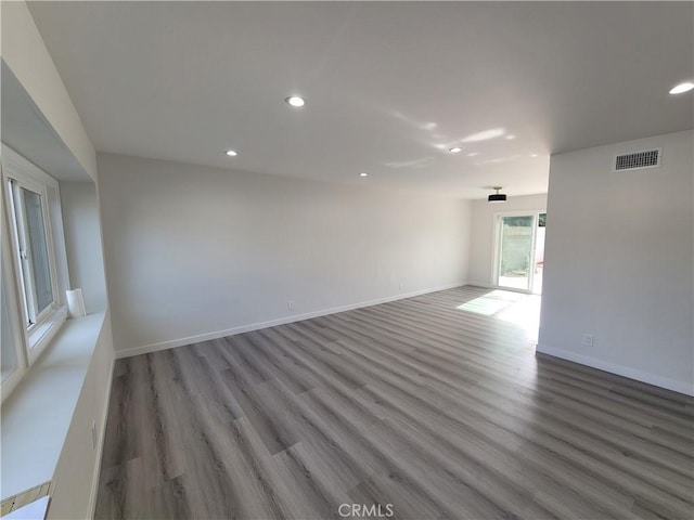 empty room featuring light hardwood / wood-style flooring