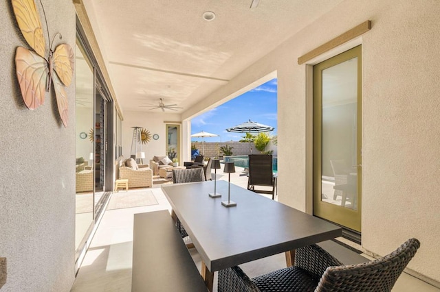 dining space with ceiling fan