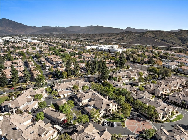 bird's eye view featuring a mountain view