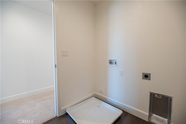 laundry area with washer hookup and electric dryer hookup