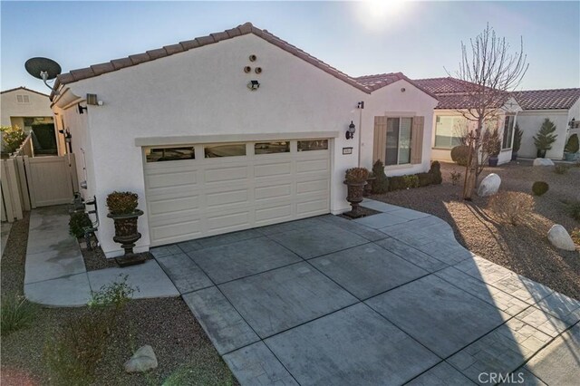 view of front facade with a garage