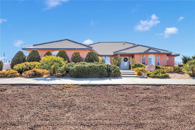 view of mediterranean / spanish-style house