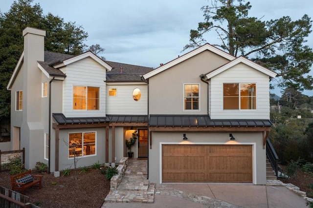 view of front facade featuring a garage