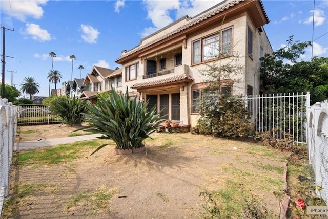 view of front of home