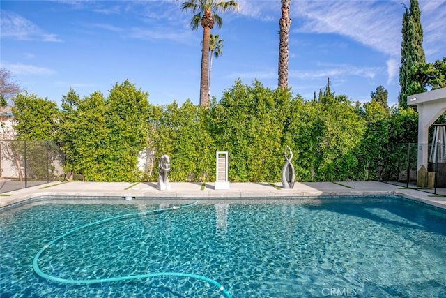 view of swimming pool