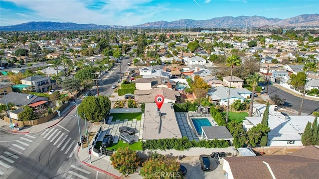 bird's eye view featuring a mountain view