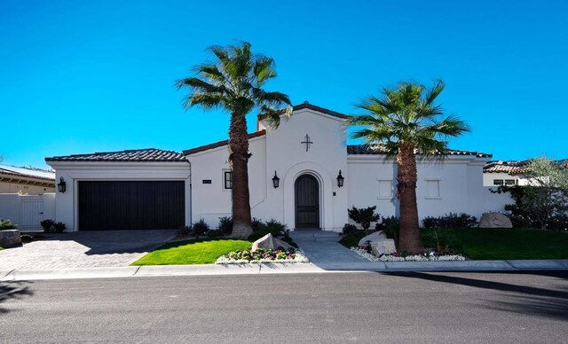 view of front of house with a garage