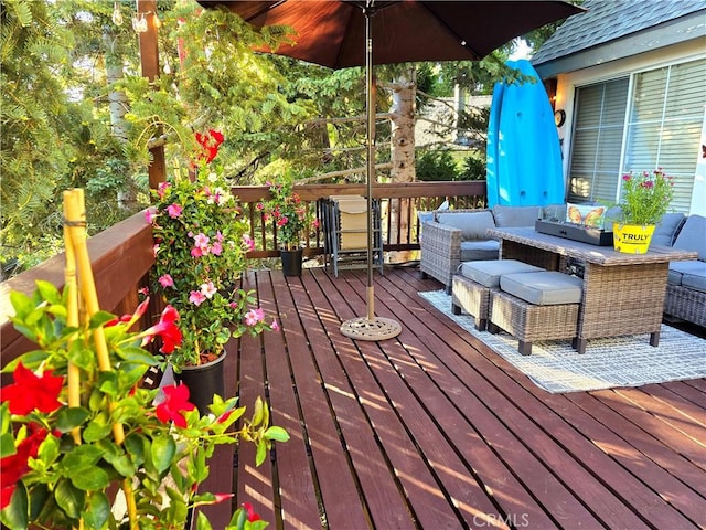 deck featuring an outdoor hangout area