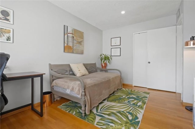 living area featuring light hardwood / wood-style flooring