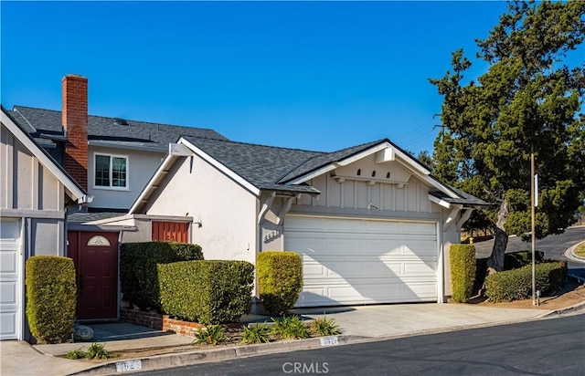 view of front of house with a garage