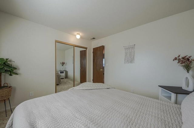 bedroom with a closet